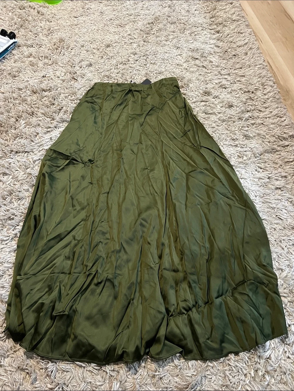 BR Stretch-Satin Maxi Skirt